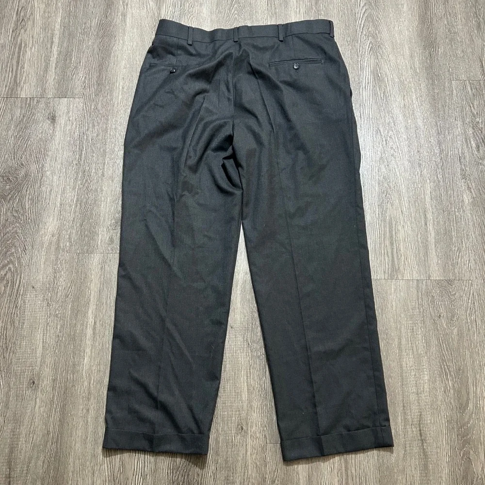 Saddlebred Suit 44R 36x30 Charcoal Grey Two Button Blazer Pleated Trousers‎ Set